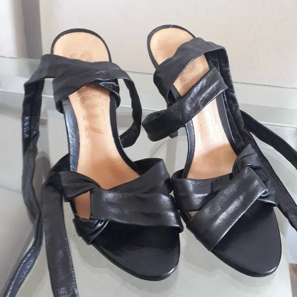 SCHUTZ Luxe Black Leather Knot Heels - Picture 4 of 5